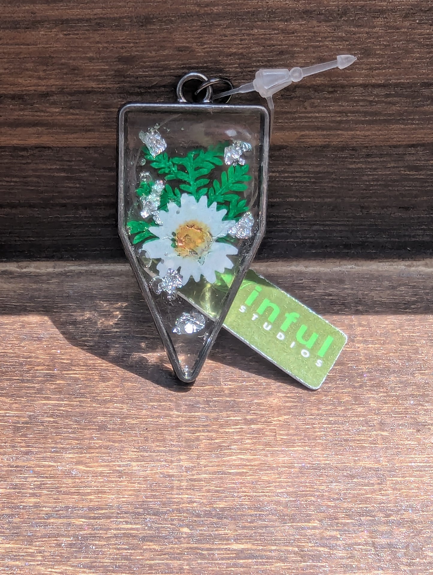 Floral inclusion pendants