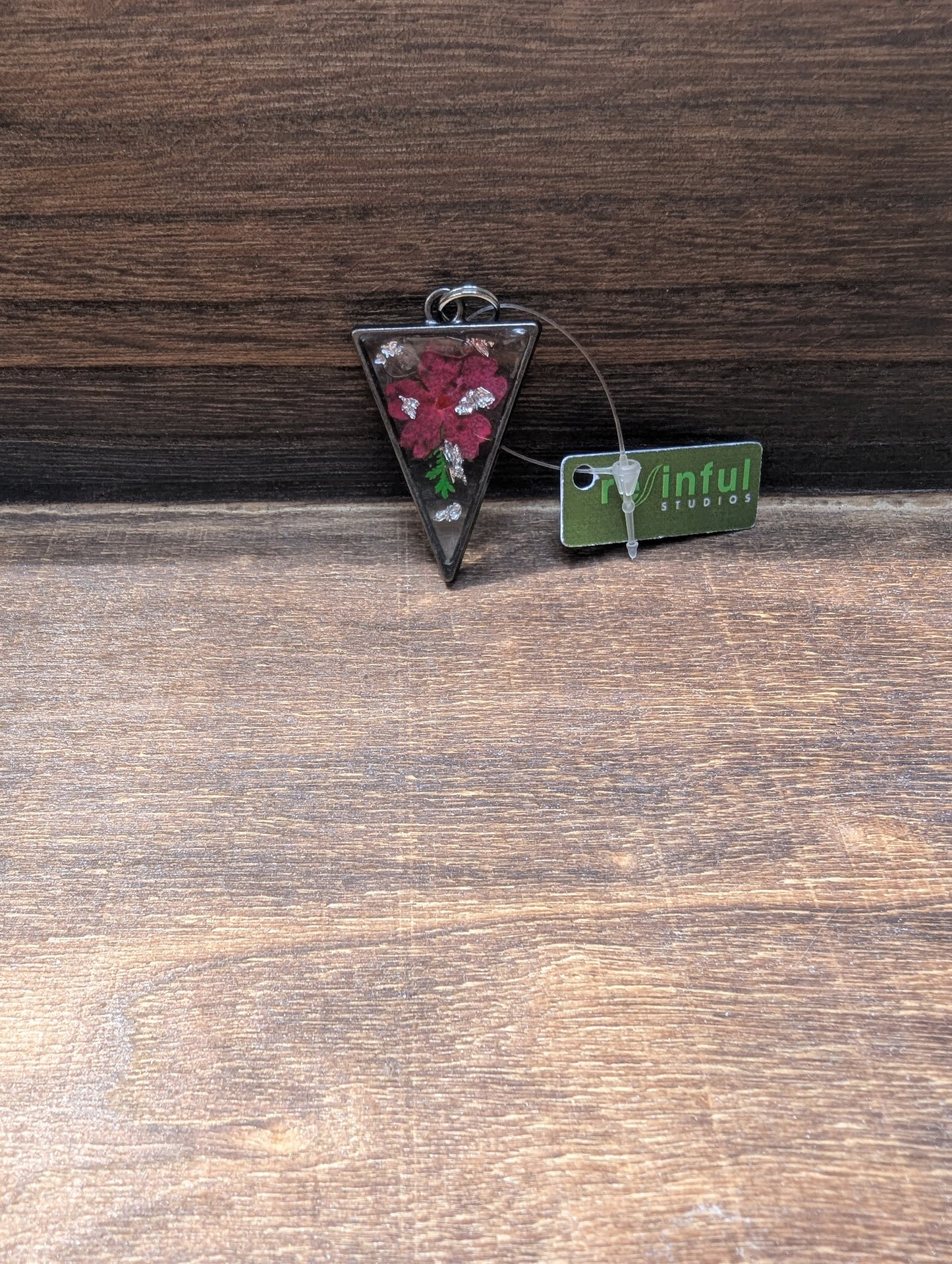 Floral inclusion pendants